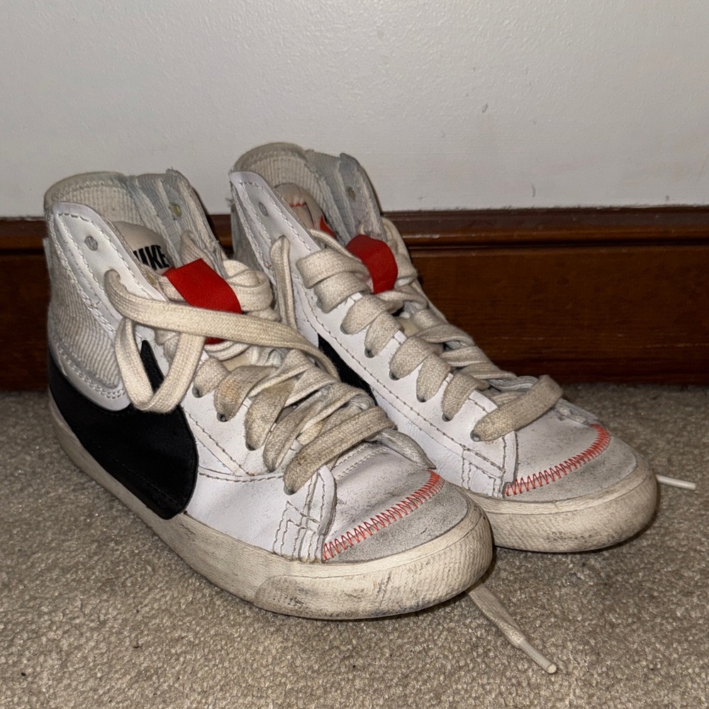 Nike White and Black High-Tops with Red Detail